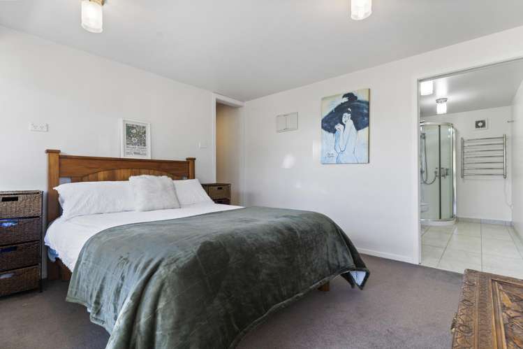 20 Mayall Avenue Beach Haven_29