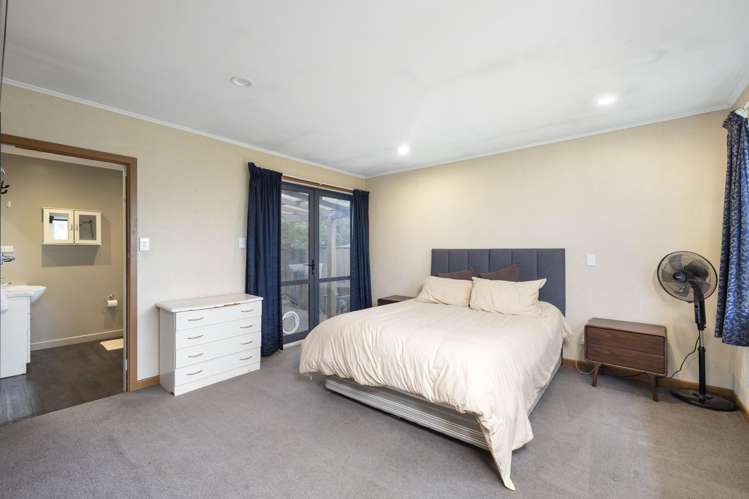 2 Vivian Street Solway_9