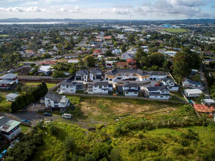 21 Colwill Road Massey_11