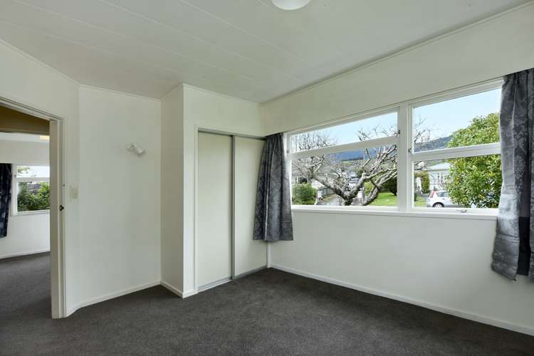 10 Kipling Crescent Stoke_11