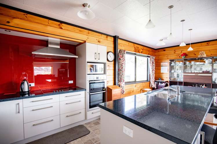 545 State Highway 25 Waitakaruru_8