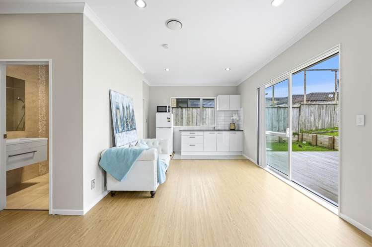 33 Clady Drive Flat Bush_17
