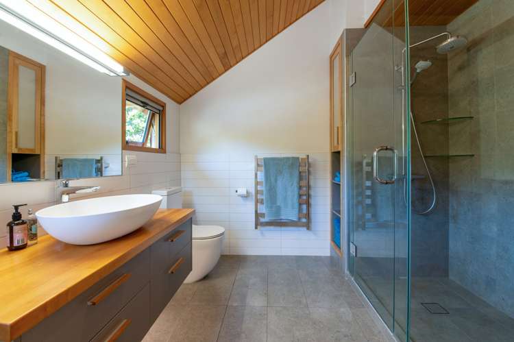 591 Spencer Road Lake Tarawera_23