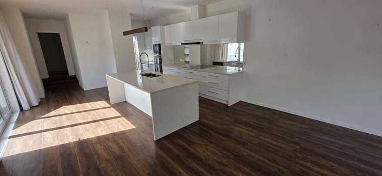 645A Great South Road_0
