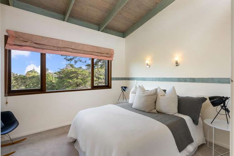 49 Goodall Street Hillsborough_13