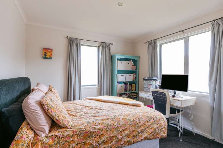 56 Fairfax Crescent Pyes Pa_15