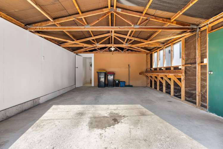 349 South Road Caversham_17