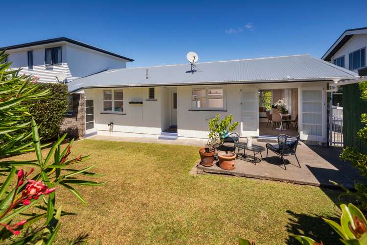 1/12 Piccadilly Place Kohimarama_16