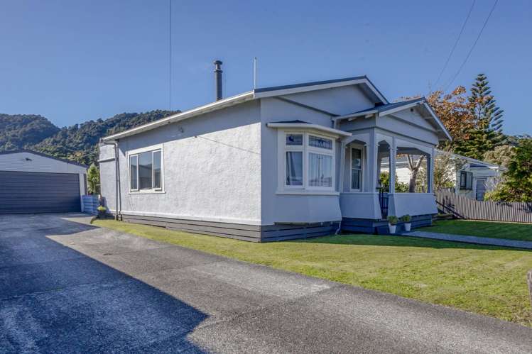 35 Fox Street Cobden_29