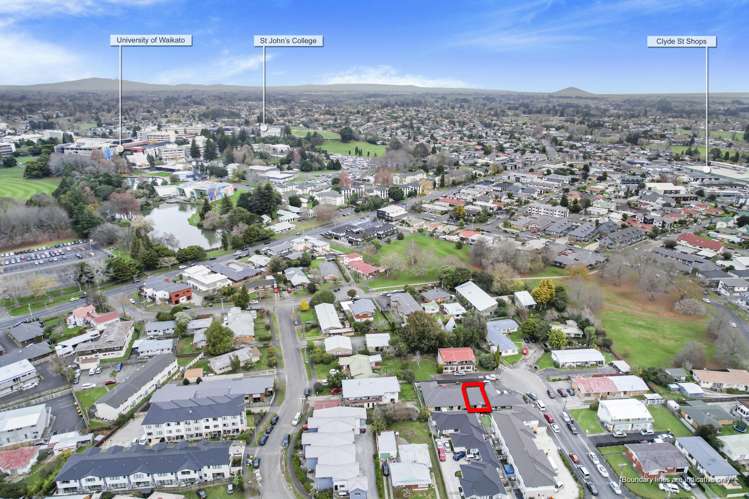 2/3 June Place Hamilton East_14