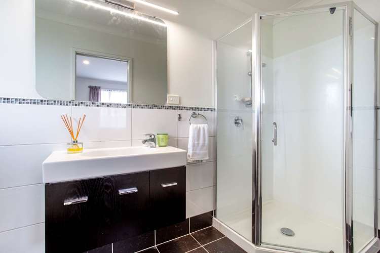 1/1 Pinewood Street Avondale_22