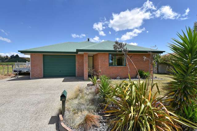 12 William Palmer Place Brightwater_2