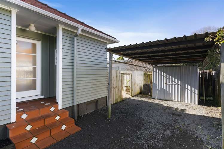 94 Tripoli Road Panmure_16