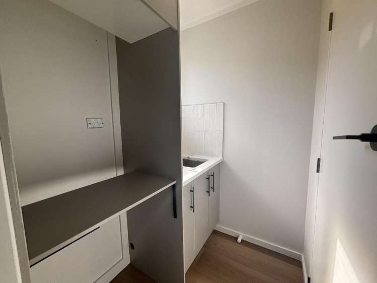 129 Peakes Road Springvale_7