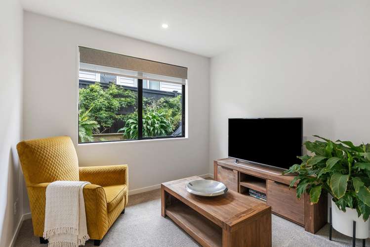 2 Tawatawa Street Long Bay_17