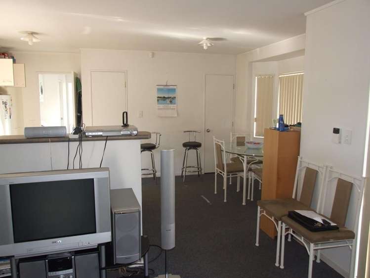 172a White Swan Road Mount Roskill_3