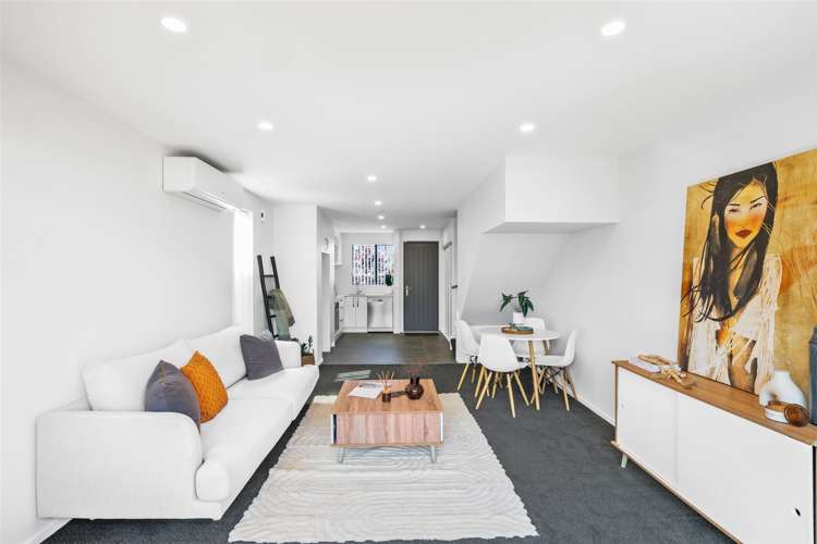 2/129 Sherborne Street Saint Albans_6