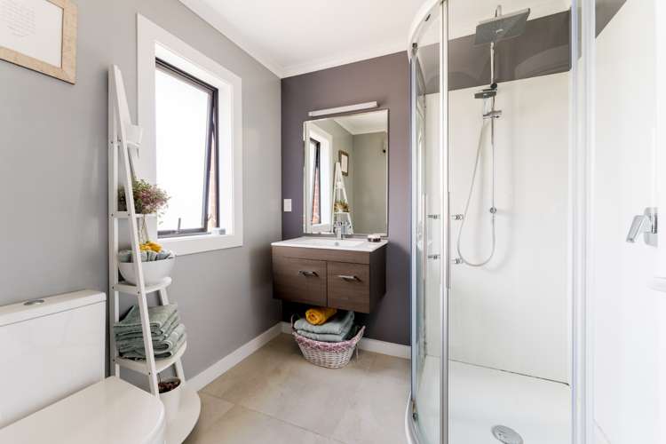 130 Highcliff Road Shiel Hill_16