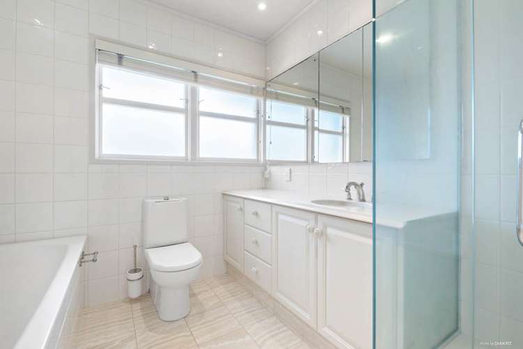 2/27 Sanders Avenue Takapuna_7