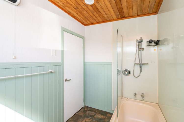 460 Tiwai Road Awarua Plains_17