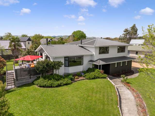 Spacious, Stylish & Perfect for Entertaining