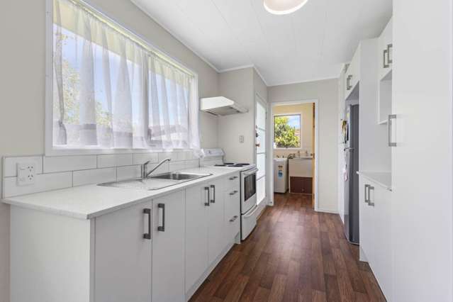 1/11 Charntay Avenue Clover Park_1