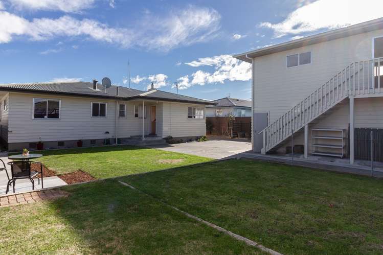 88 Harold Holt Avenue Onekawa_14