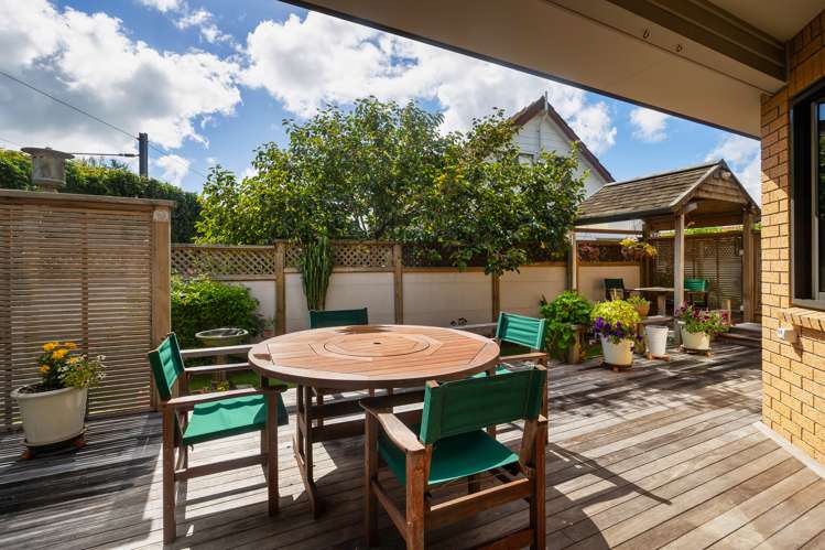 9 Wesley Avenue Mount Albert_6