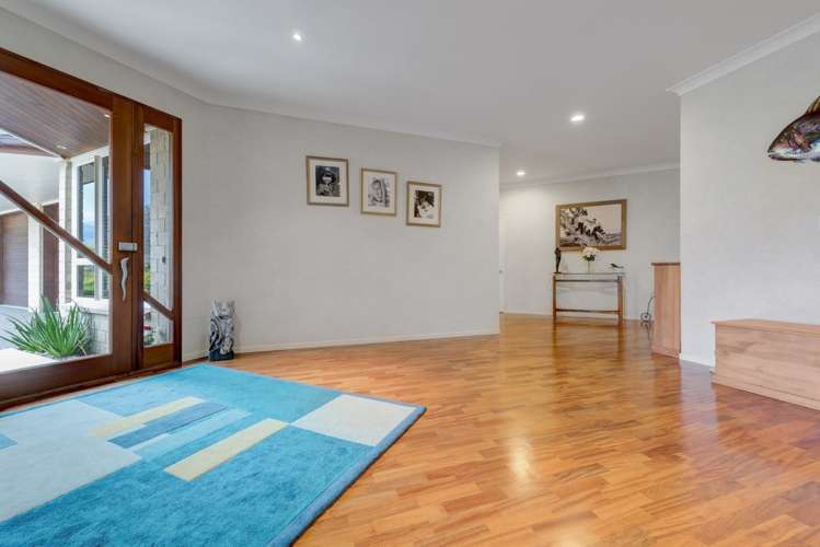 10 Araminta Place Beachlands_6