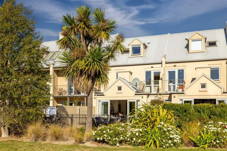 42 Beechwood Drive Northwood_20