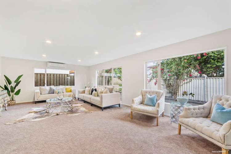 2/10 Walter Street Hauraki_3