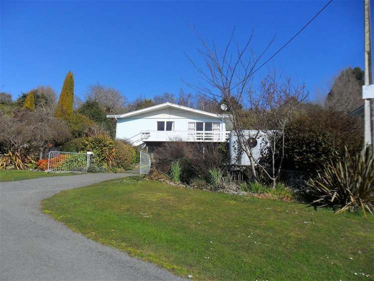 12 Dixon Way Taihape and Surrounds_28