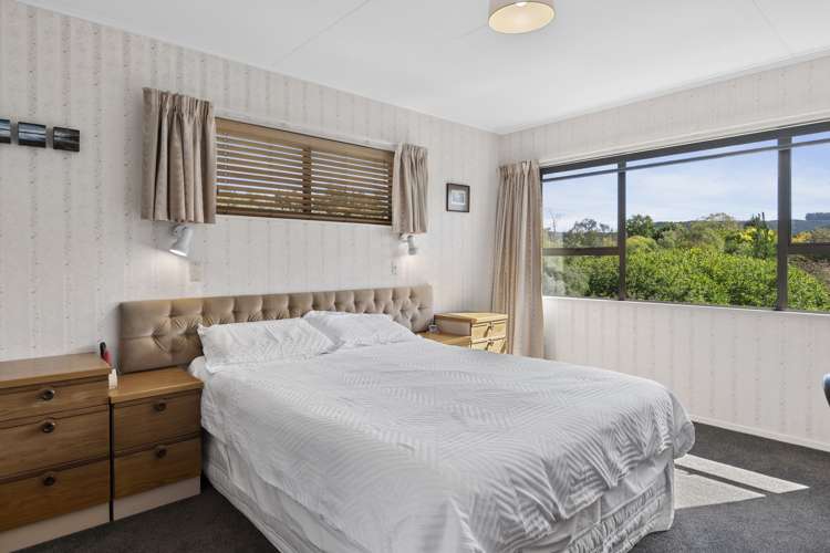 48 Eighty Eight Valley Road Wakefield_19