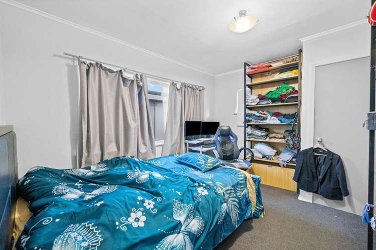 39 Sutton Crescent Papakura_7