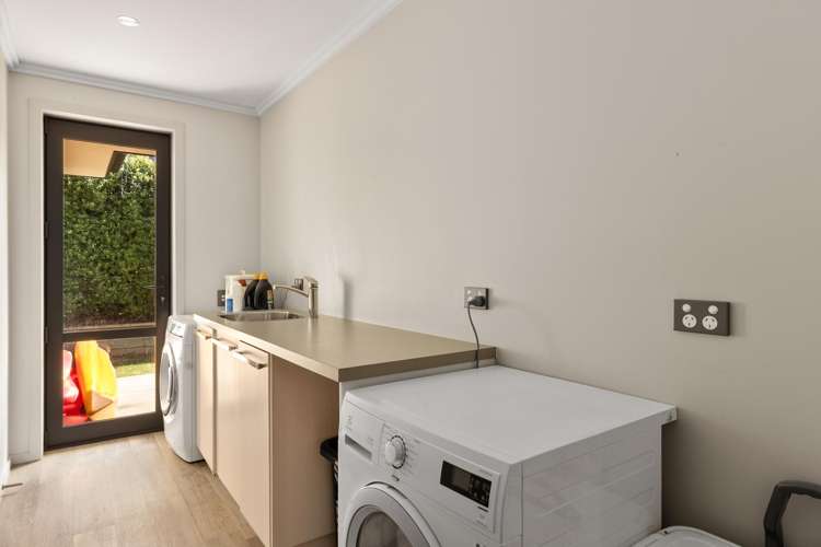 1 Mary Lane Lake Hawea_15