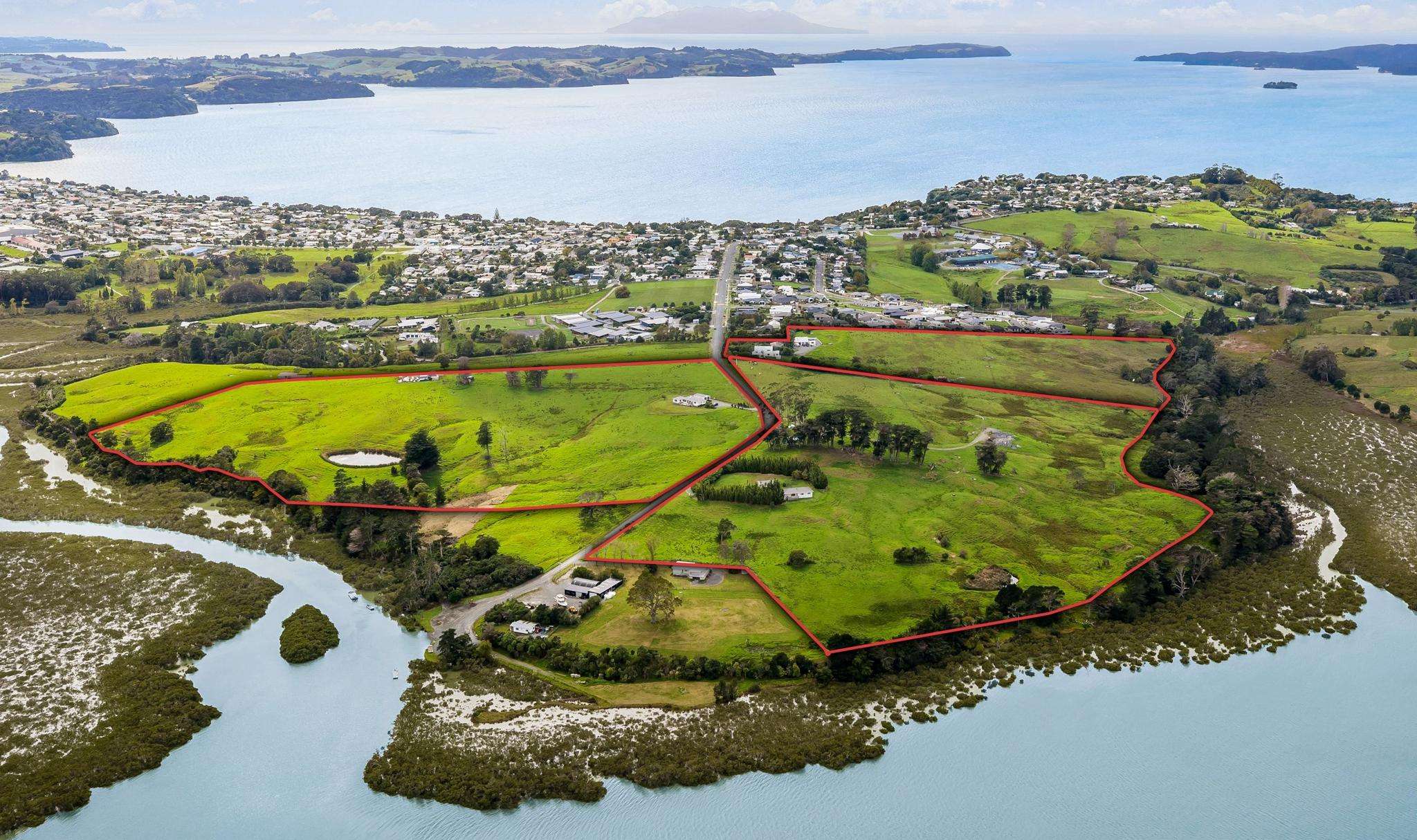 Developers eye 31ha Snells Beach estate