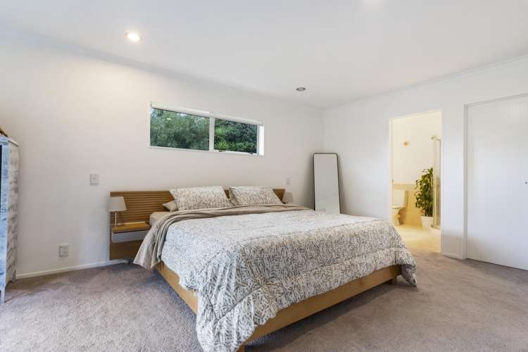 14 Gibbia Way Beachlands_21