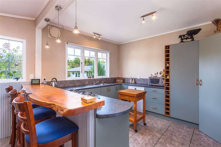 2334 State Highway 16 Helensville_19