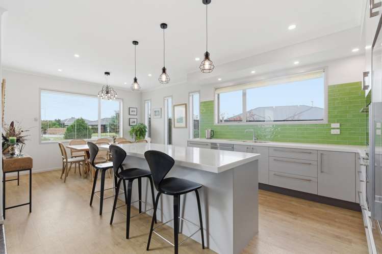 20 Sunline Avenue Lincoln_6