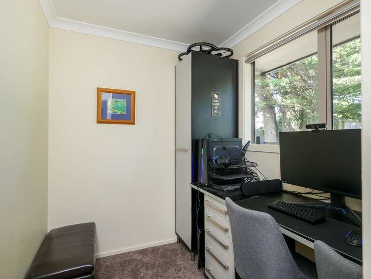 297 Highcliff Road Highcliff_24