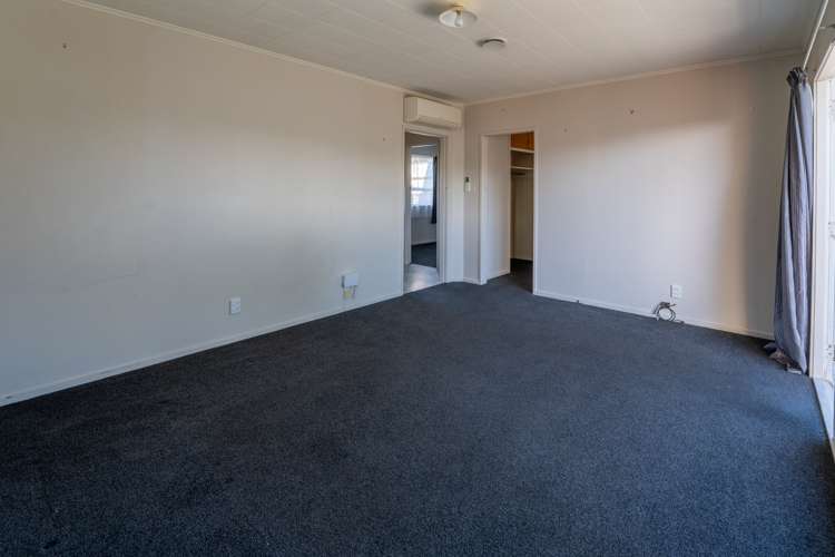 2/23 Kipling Crescent Stoke_3