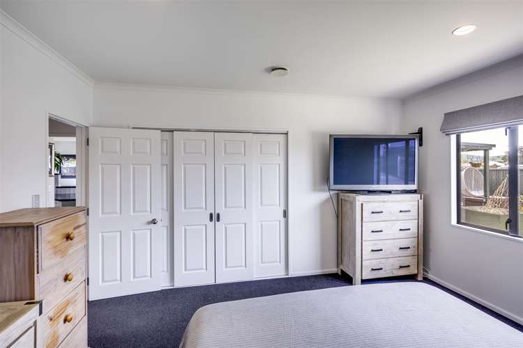 10a Windsor Terrace Taradale_13