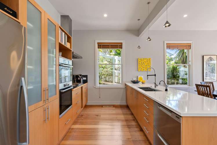 17 Roscoe Terrace Wadestown_13
