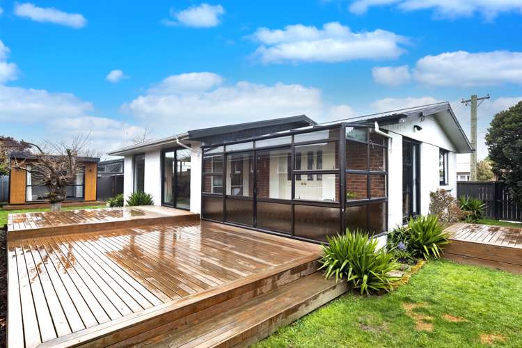 1/1 Greers Road Ilam_1