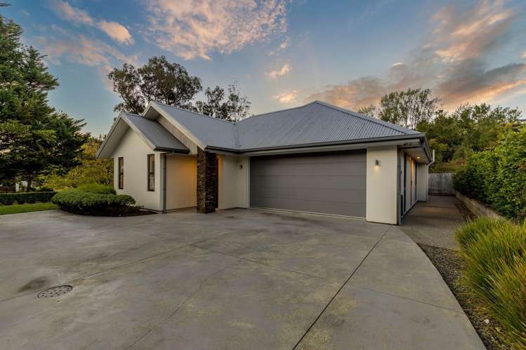 5 Greenfield Lane Stoke_14