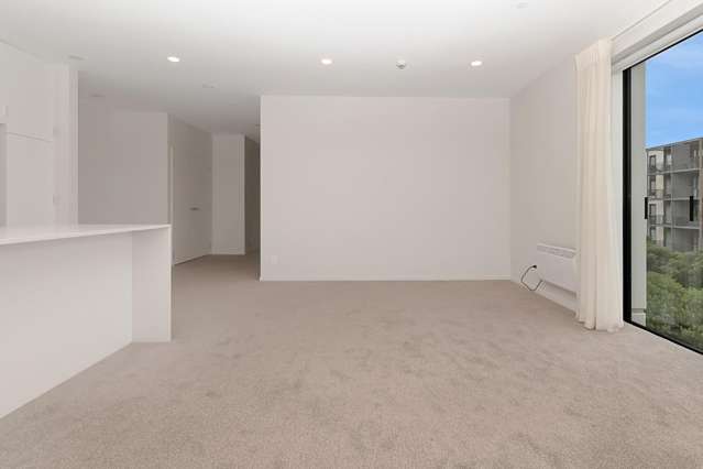 202/3 Bluegrey Avenue 1816_2