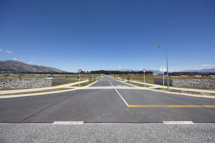33 Longview Drive Lake Hawea_10