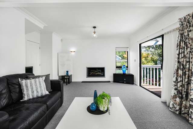 19A Colin Grove Hutt Central_2