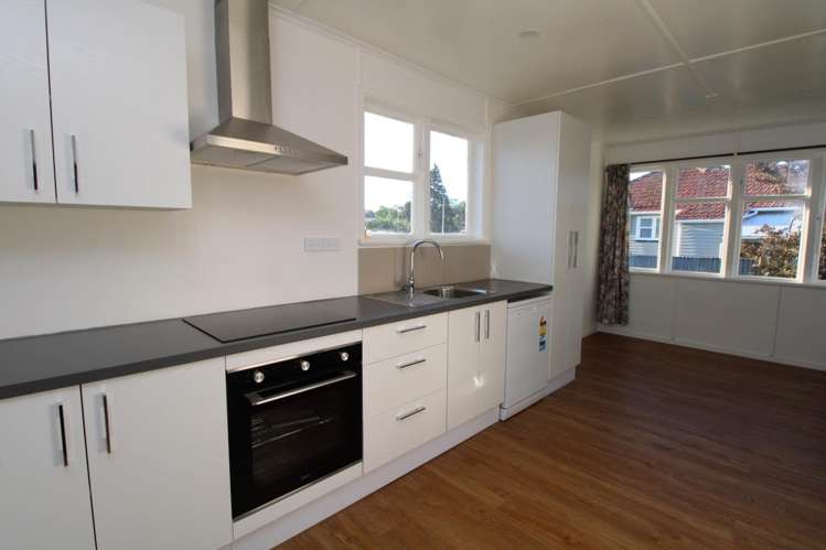16 Christian Street 1192_5