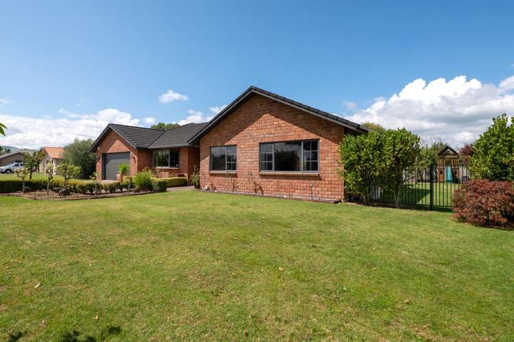 22 Holden Avenue Holdens Bay_22